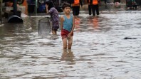 Mengapa Anak-Anak di Pesisir Menjadi Kelompok yang Paling Menanggung Dampak Krisis Iklim?