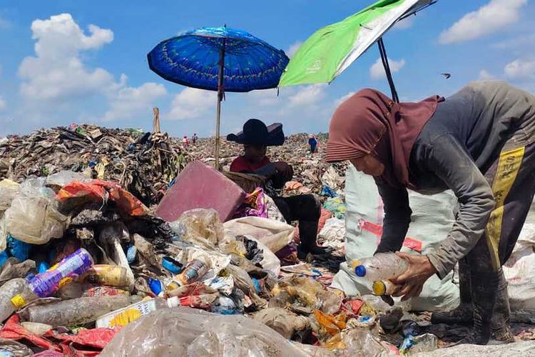 Ilmuwan Temukan Mikroba Pengurai Plastik pada Suhu Dingin